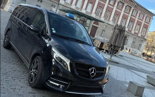 radio-taxi-chambery-van